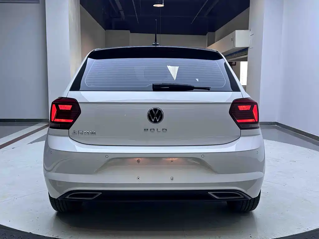 Polo Plus 1.5 L Auto Trend Cool Smart Supreme