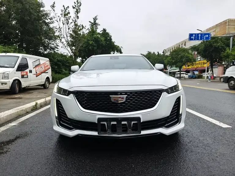 Cadillac CT5 28 T Luxury