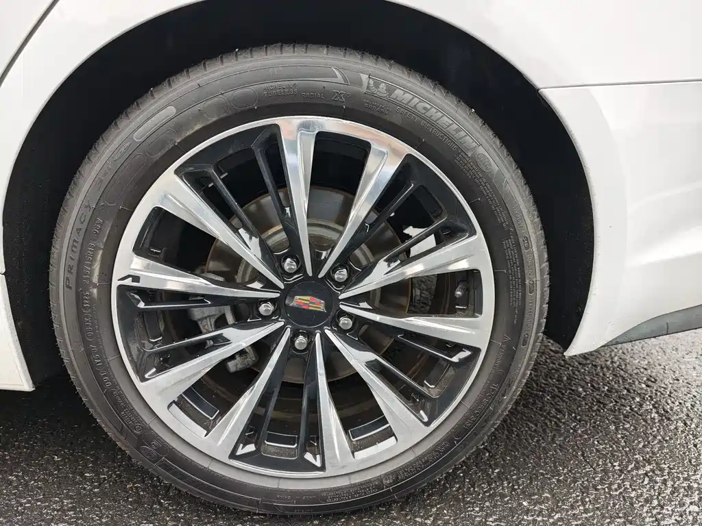 Cadillac CT5 28 T Luxury