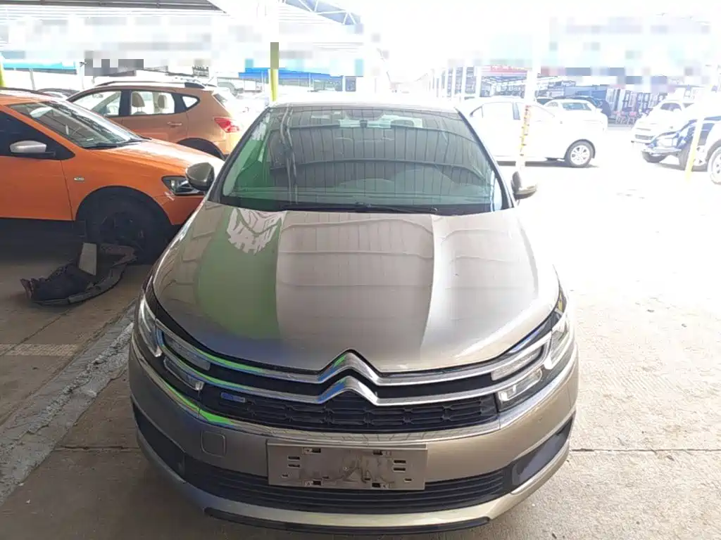 Citroen C4 L 雪铁龙C4 L 2016款 1.2 T 自动领先型