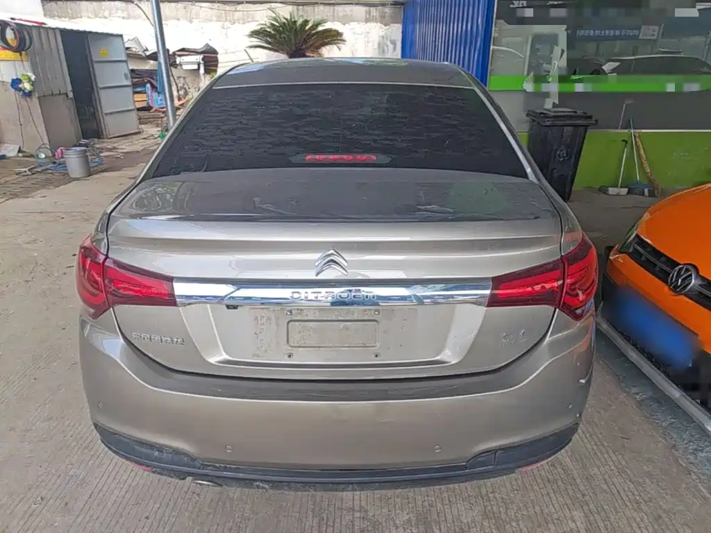 Citroen C4 L 雪铁龙C4 L 2016款 1.2 T 自动领先型
