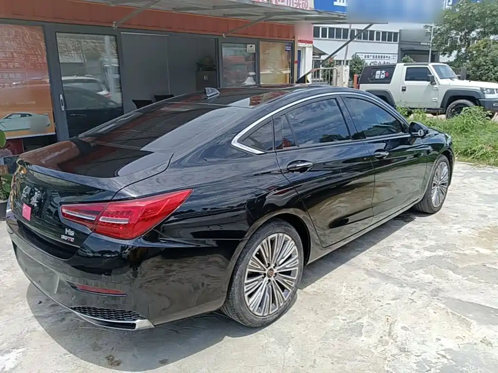 Hongqi H5 Classic Facelift 1.8 T Auto Connected Flagship Enjoyment