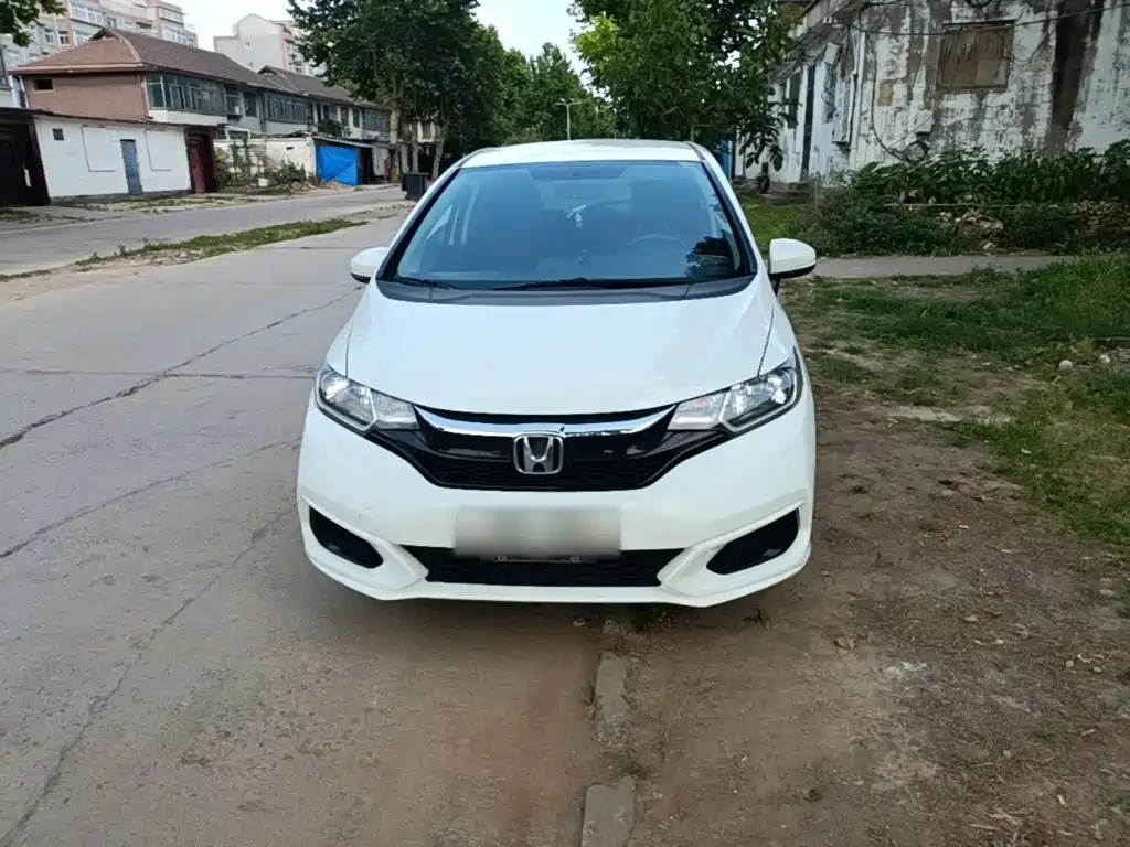 Fit 1.5 L CVT Comfort