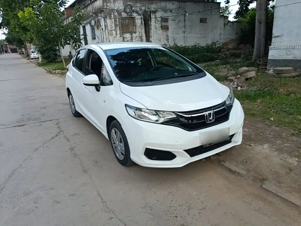 Fit 1.5 L CVT Comfort