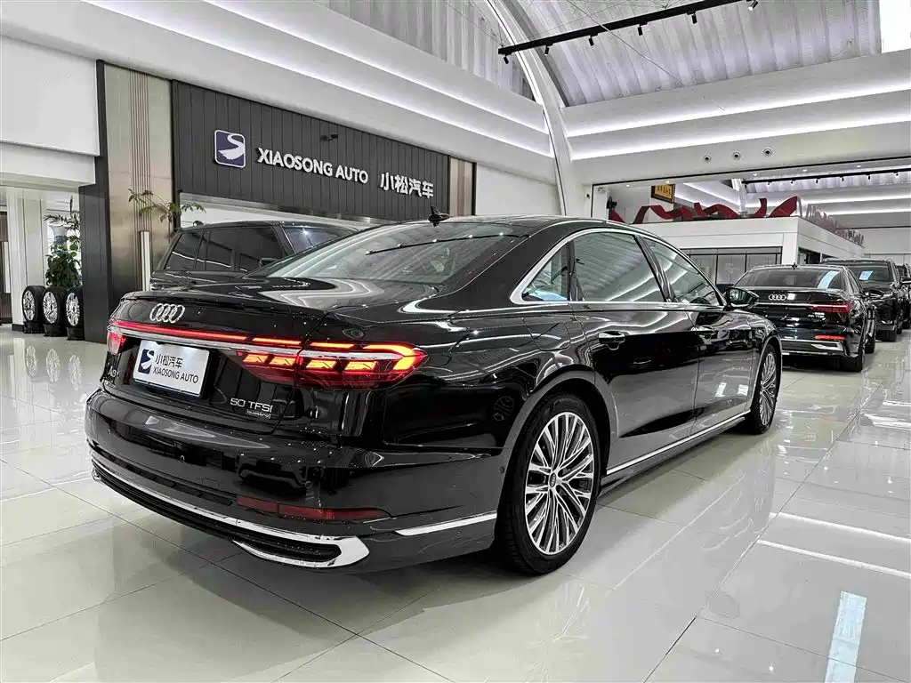 Audi A8 A8 L 50 TFSI quattro Select