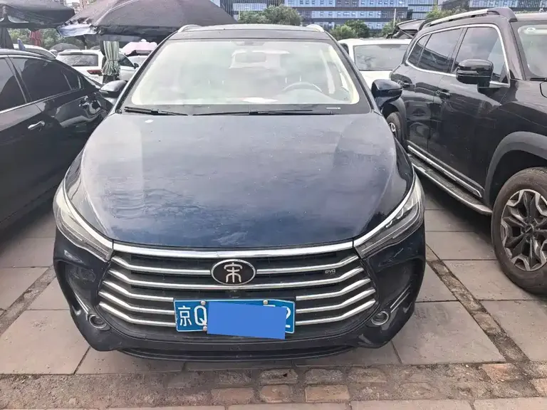 BYD Song MAX 1.5 T Auto Connected Elite 6-seat