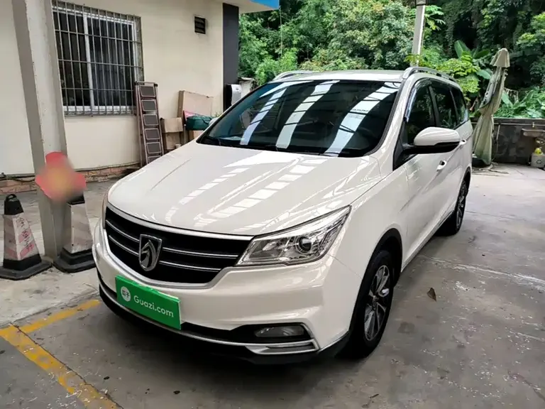 Baojun 730 宝骏730 2019款 1.5 T CVT时尚型 7座 国V