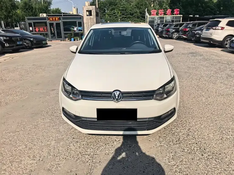 Volkswagen Polo 1.6 L Auto Comfort