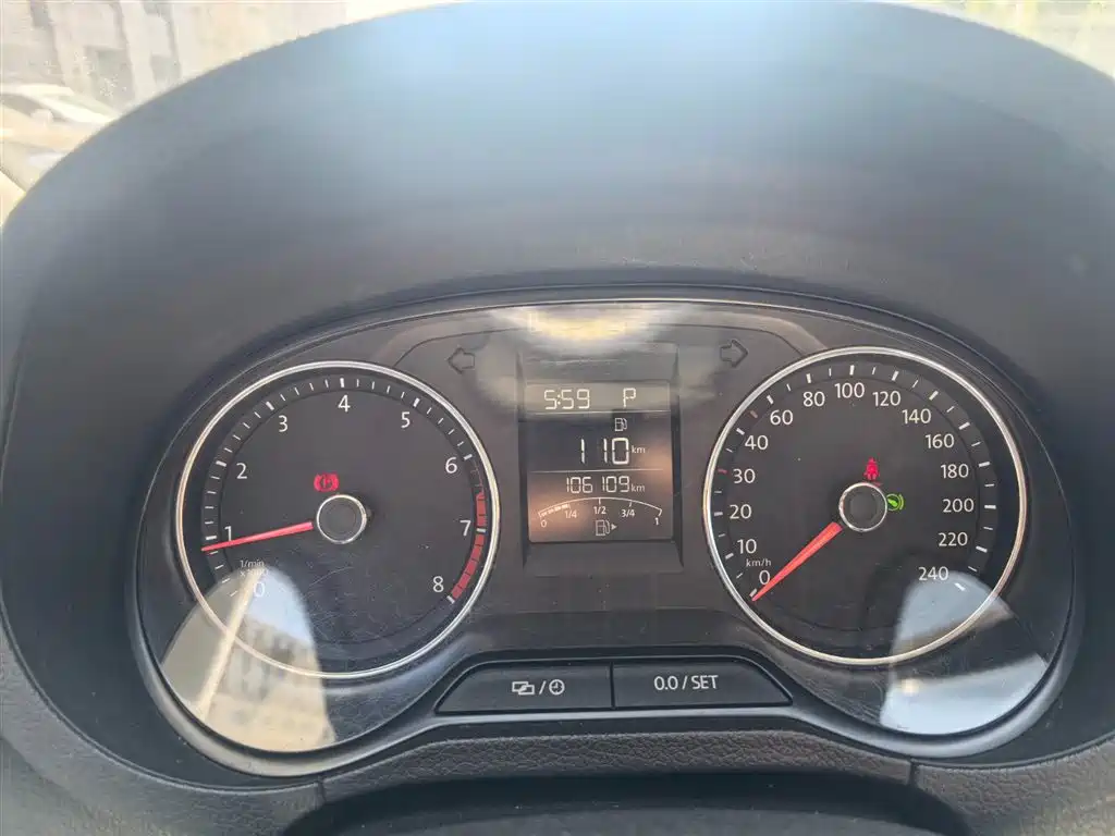 Polo 1.6 L Auto Comfort