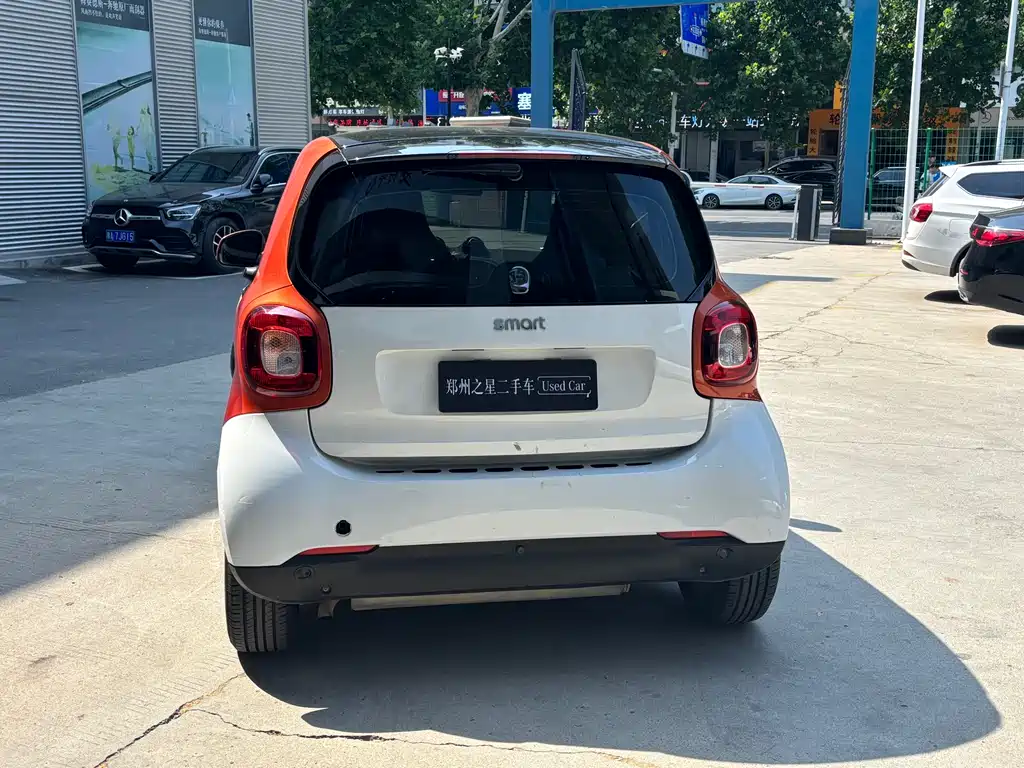 smart fortwo 1.0 L 52 kW Hardtop Passion