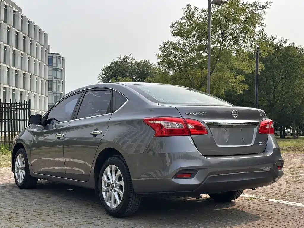 Sylphy 1.6 XL CVT Premium