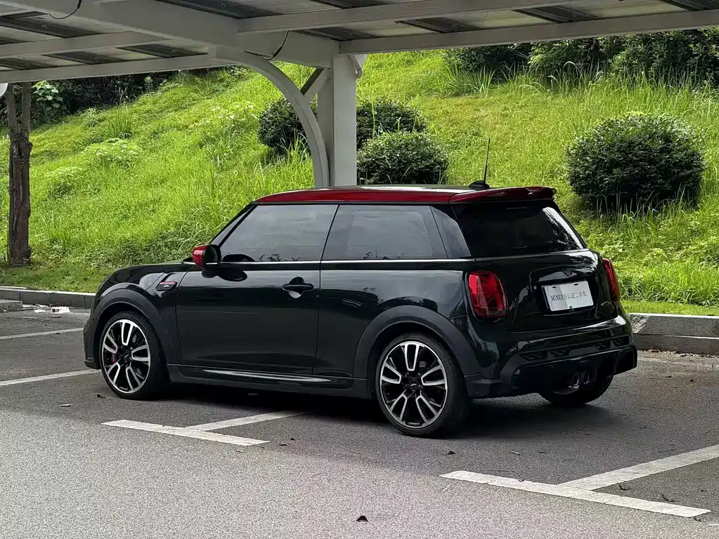 MINI JCW 2.0 T JOHN COOPER WORKS ALL-IN