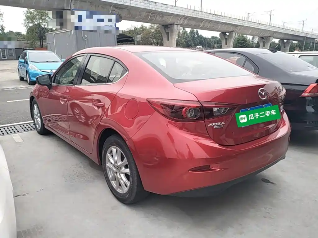 Mazda 3 Axela Sedan 1.5 L Auto Luxury CN-V