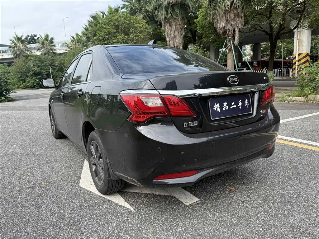 BYD F3 比亚迪F3 2016款 1.5 L 自动豪华型