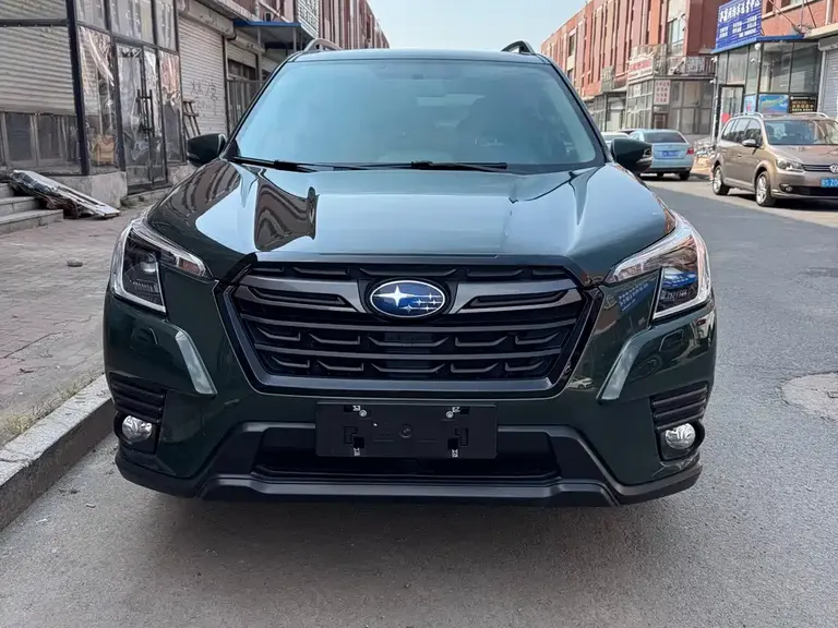 Subaru Forester 2.0 i AWD Luxury