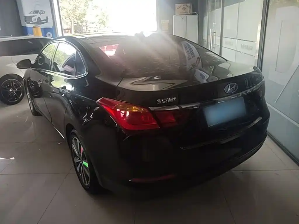 Mistra 1.8 L Auto Intelligent GLS
