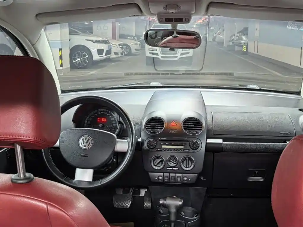 Beetle 2.0 BlackOrange Luxury