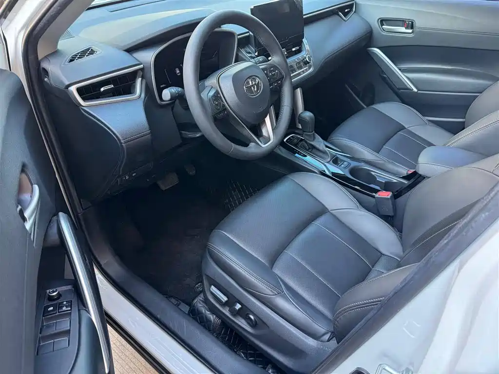 Frontlander 2.0 L CVT Luxury