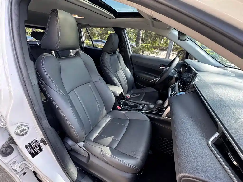 Frontlander 2.0 L CVT Luxury