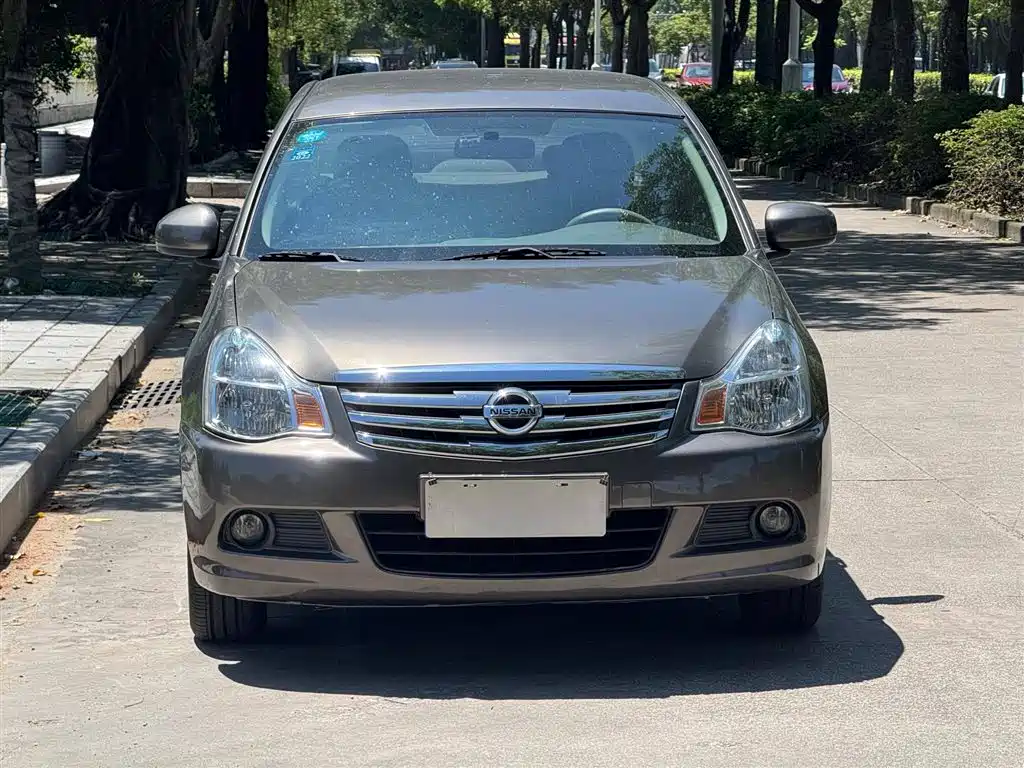 Sylphy Classic 1.6 XE Auto Comfort
