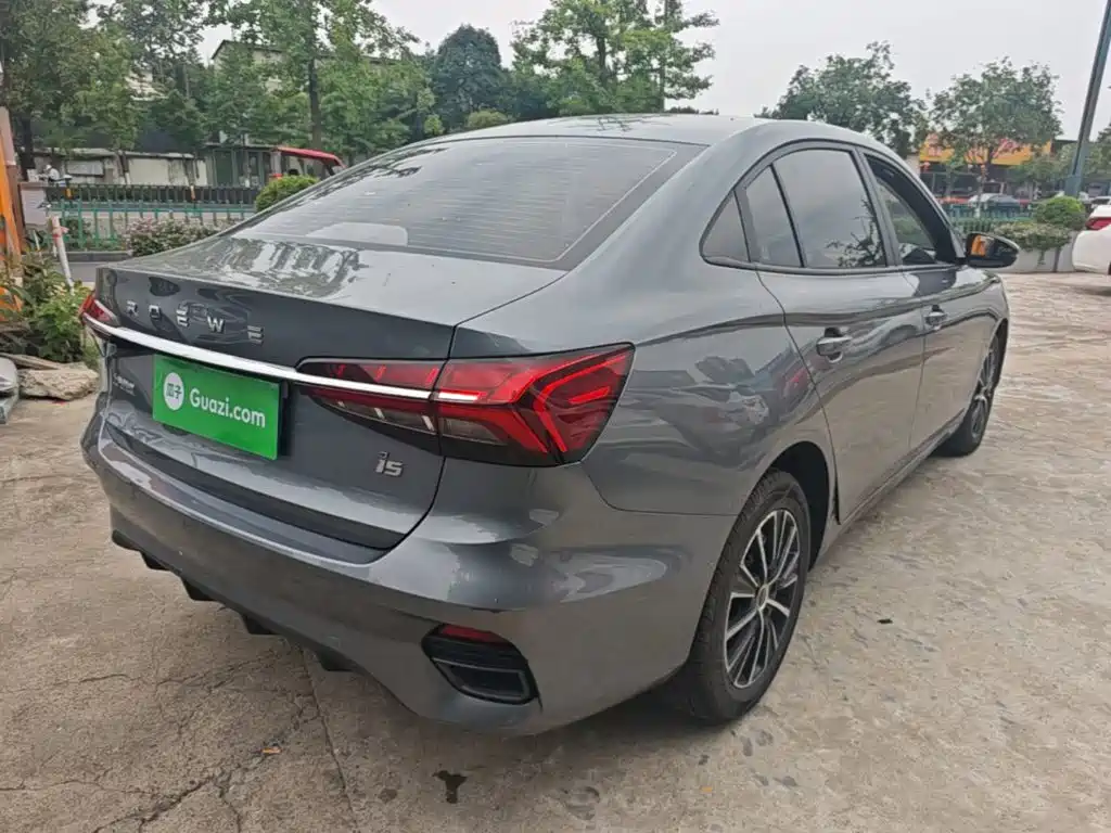 Roewe i5 1.5 L CVT Platinum