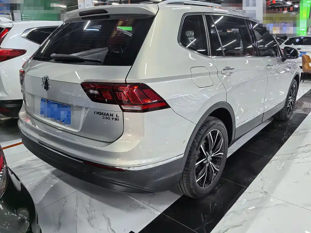 Tiguan L 330 TSI Auto 2 WD Smart Motion Luxury CN-VI