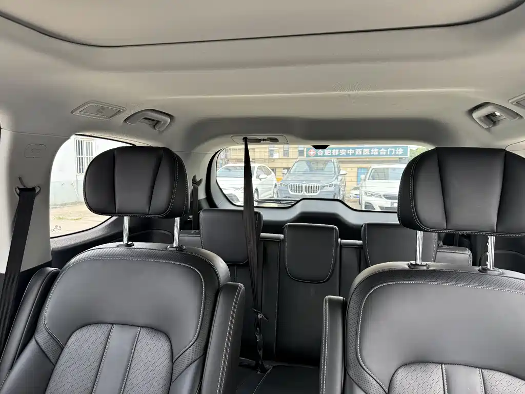 GAC Trumpchi M6 PRO 270 T DCT Premium