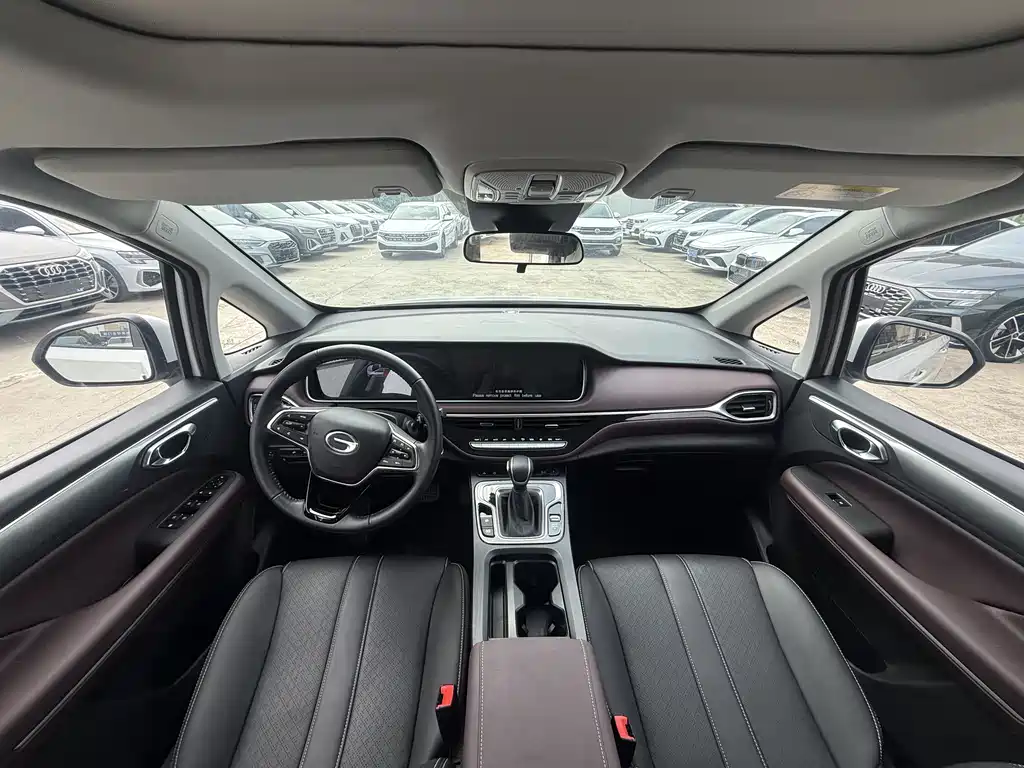 GAC Trumpchi M6 PRO 270 T DCT Premium