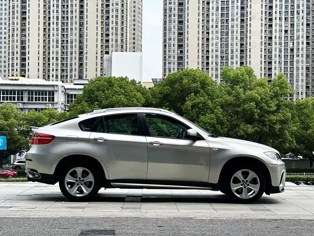 BMW X6 xDrive35 i
