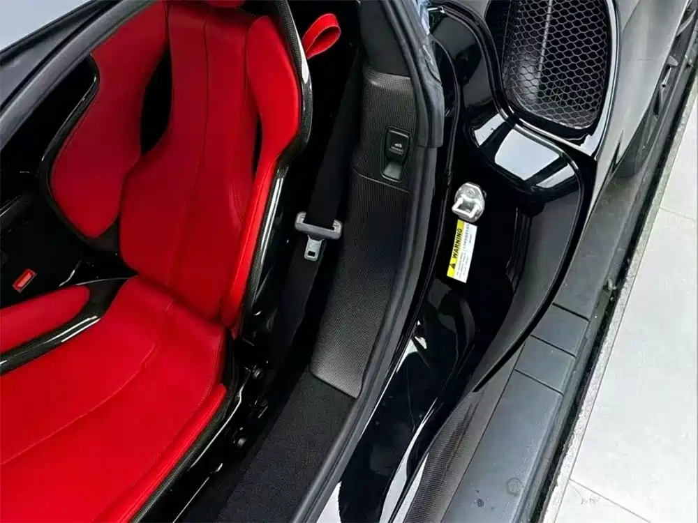 Ferrari 296 法拉利296 2022款 3.0 T V6 GTB