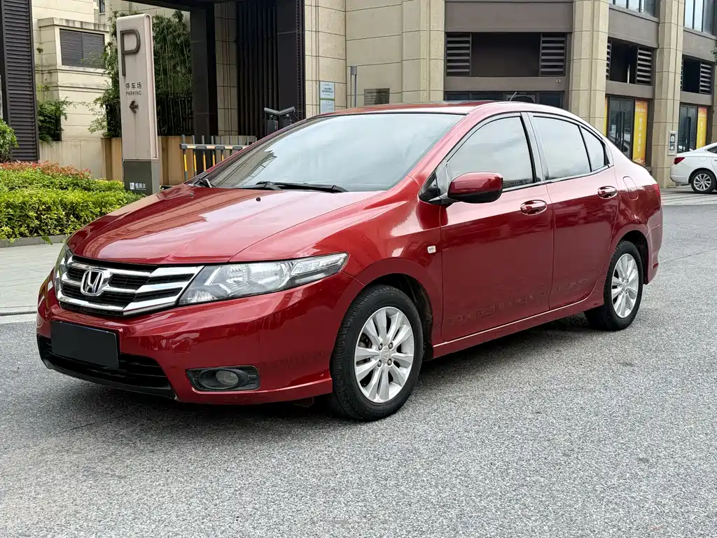 City Classic Style 1.5 L Auto Elite