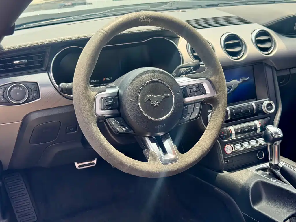 Mustang 2.3 L EcoBoost