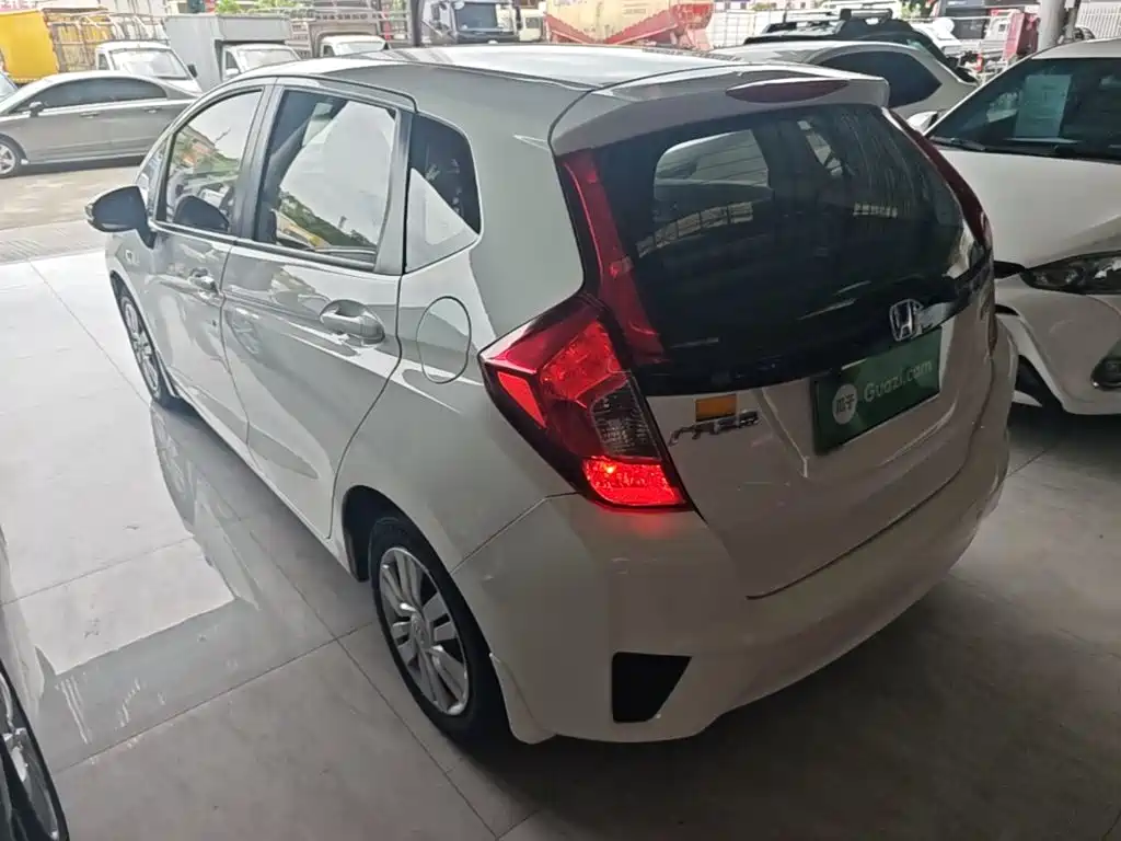 Fit 1.5 L LX CVT Comfort