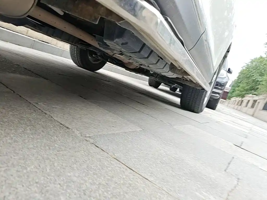 Highlander 2.7 L 2 WD 5-seat Elite