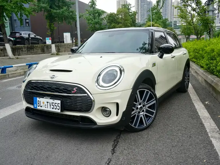 MINI CLUBMAN Facelift 2.0 T COOPER S