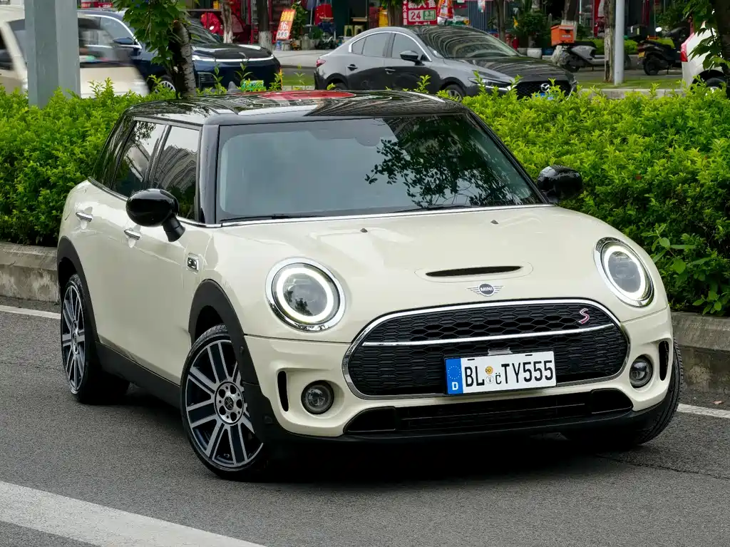 MINI CLUBMAN Facelift 2.0 T COOPER S