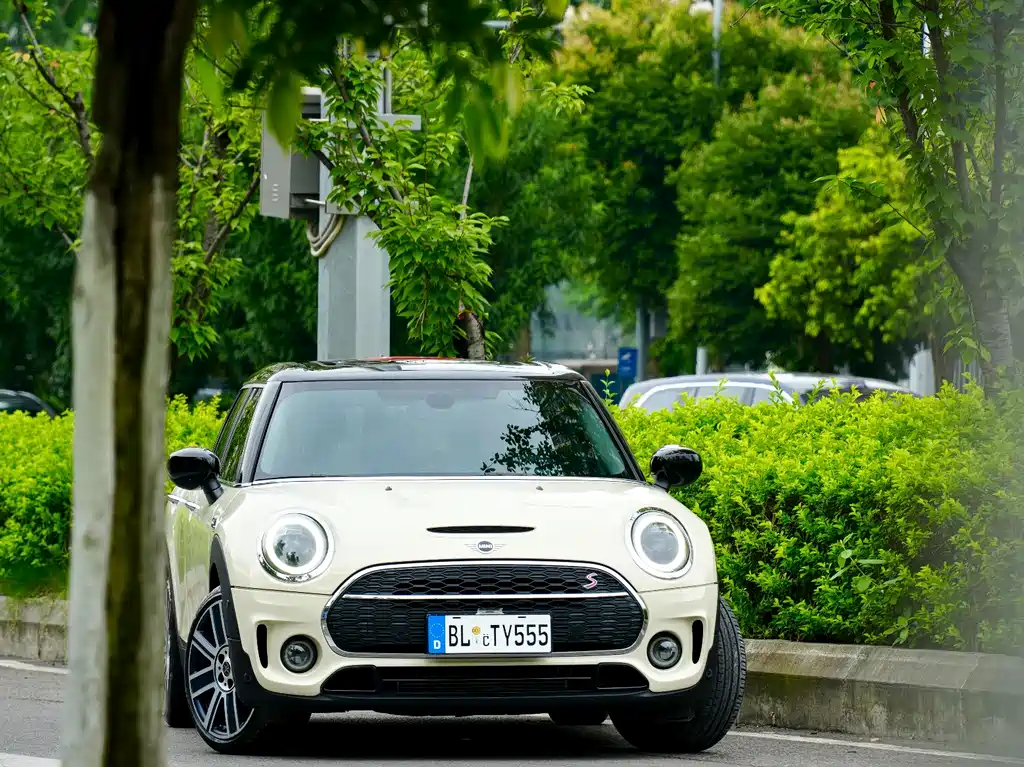 MINI CLUBMAN Facelift 2.0 T COOPER S