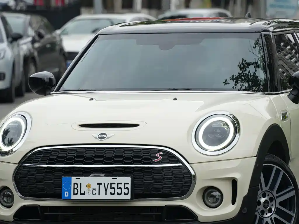 MINI CLUBMAN Facelift 2.0 T COOPER S
