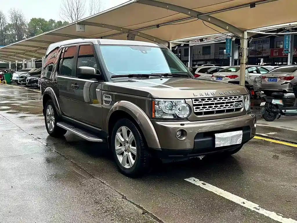 Discovery 3.0 SDV6 HSE Diesel