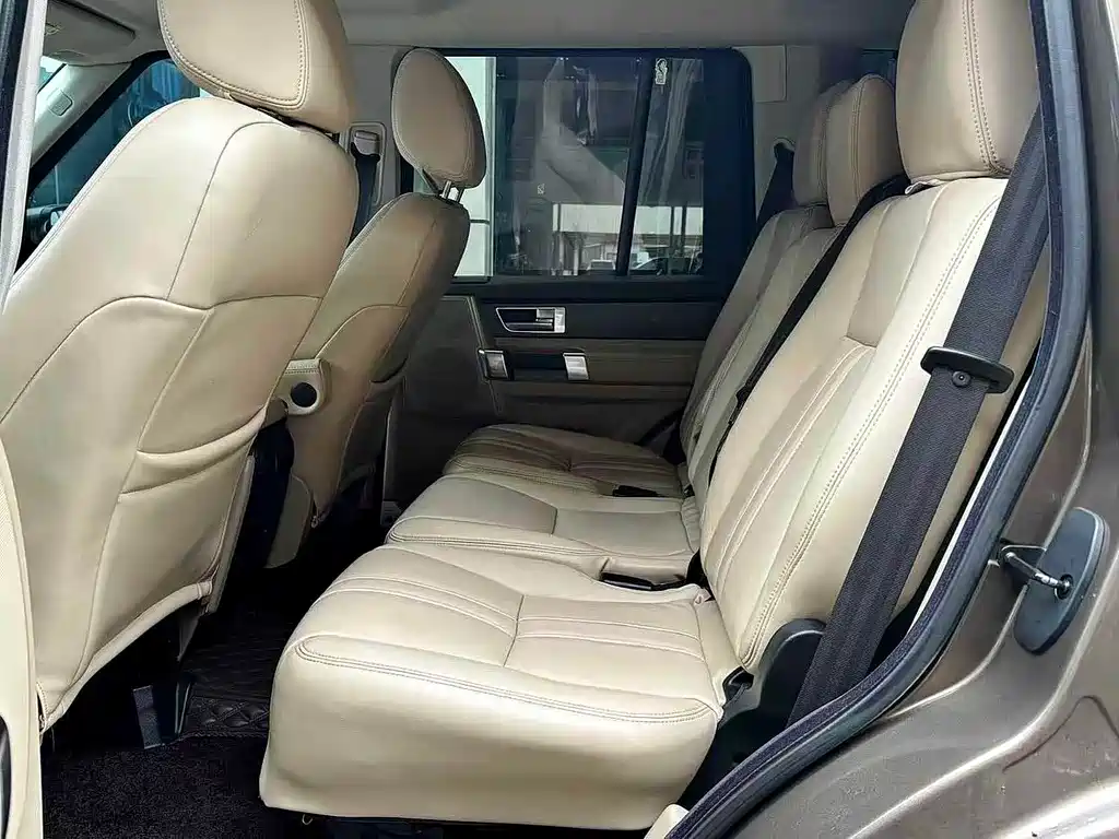 Discovery 3.0 SDV6 HSE Diesel