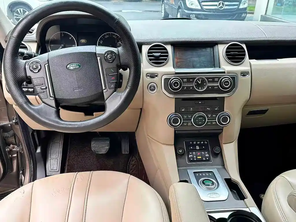 Discovery 3.0 SDV6 HSE Diesel
