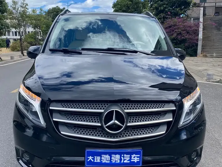 Mercedes-Benz Vito 2.0 T Elite 7-seat