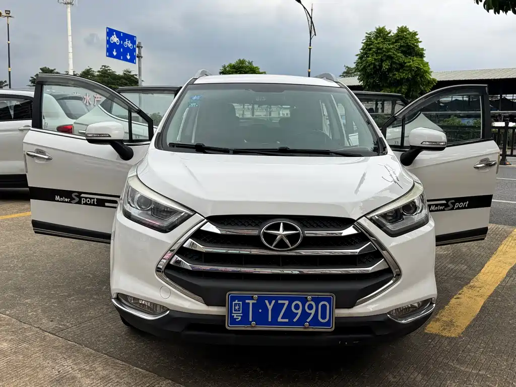 Refine S3 1.5 L Manual Luxury Intelligent Premium