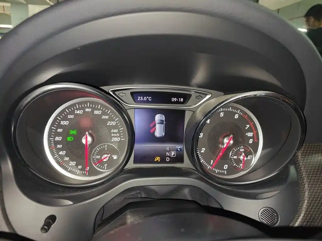 Mercedes-Benz GLA GLA 200 Fashion