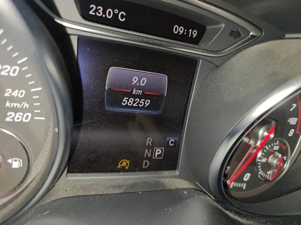 Mercedes-Benz GLA GLA 200 Fashion