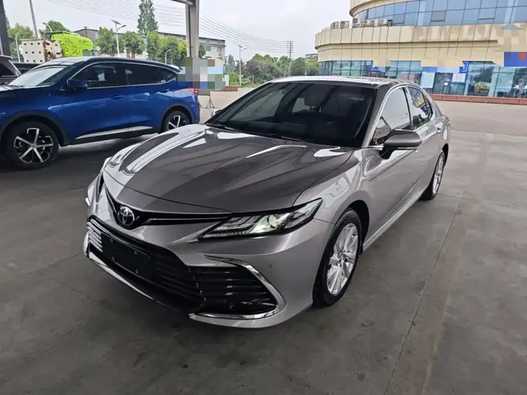 Toyota Camry 2.0 G Luxury