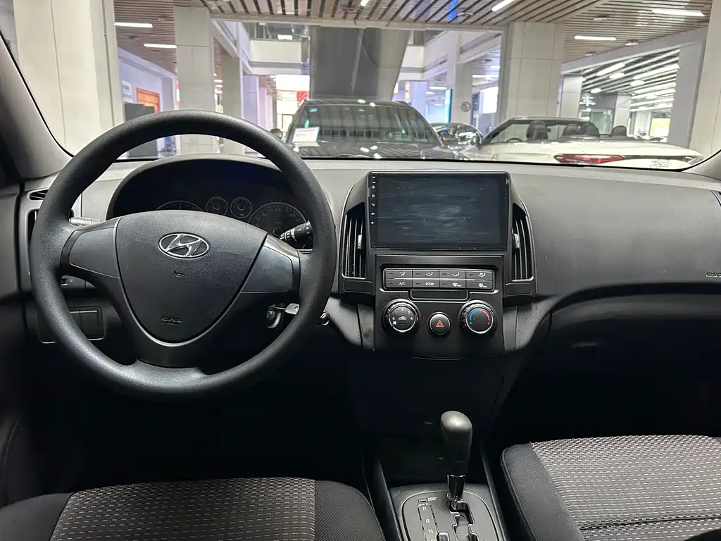 Hyundai i30 北京现代i30 2009款 1.6 L 自动劲享型