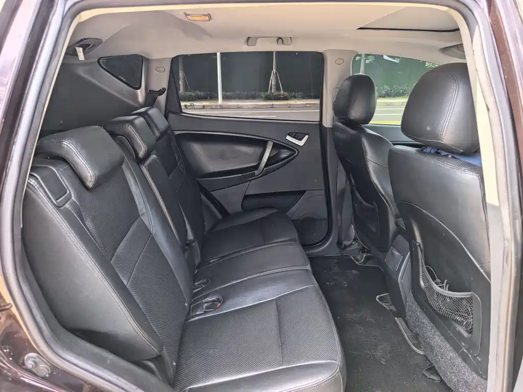 Geely GX7 吉利GX7 2013款 2.0 L 自动尊贵型