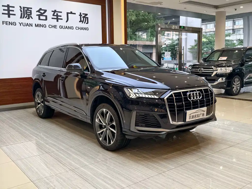 Audi Q7 55 TFSI quattro S line Sport
