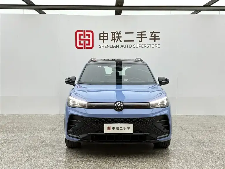 Volkswagen Tiguan L PRO 380 TSI 4 WD R-Line Smart Supreme